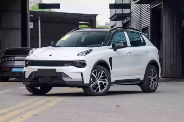 lynk co 01