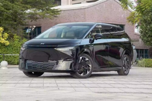 Xpeng X9 MPV